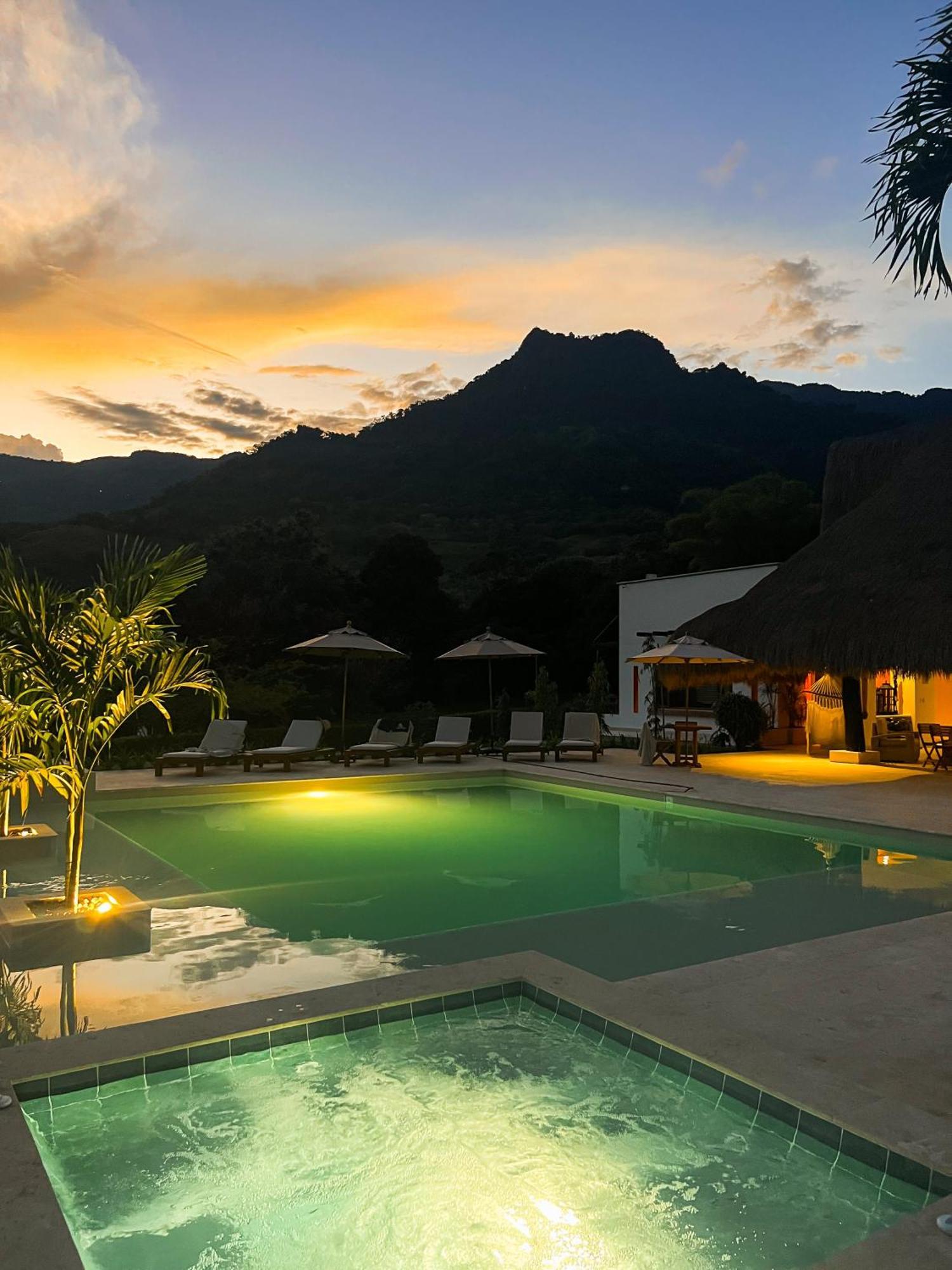 Fina Estampa Country Hotel - Mayores De 10 Anos - Támesis エクステリア 写真