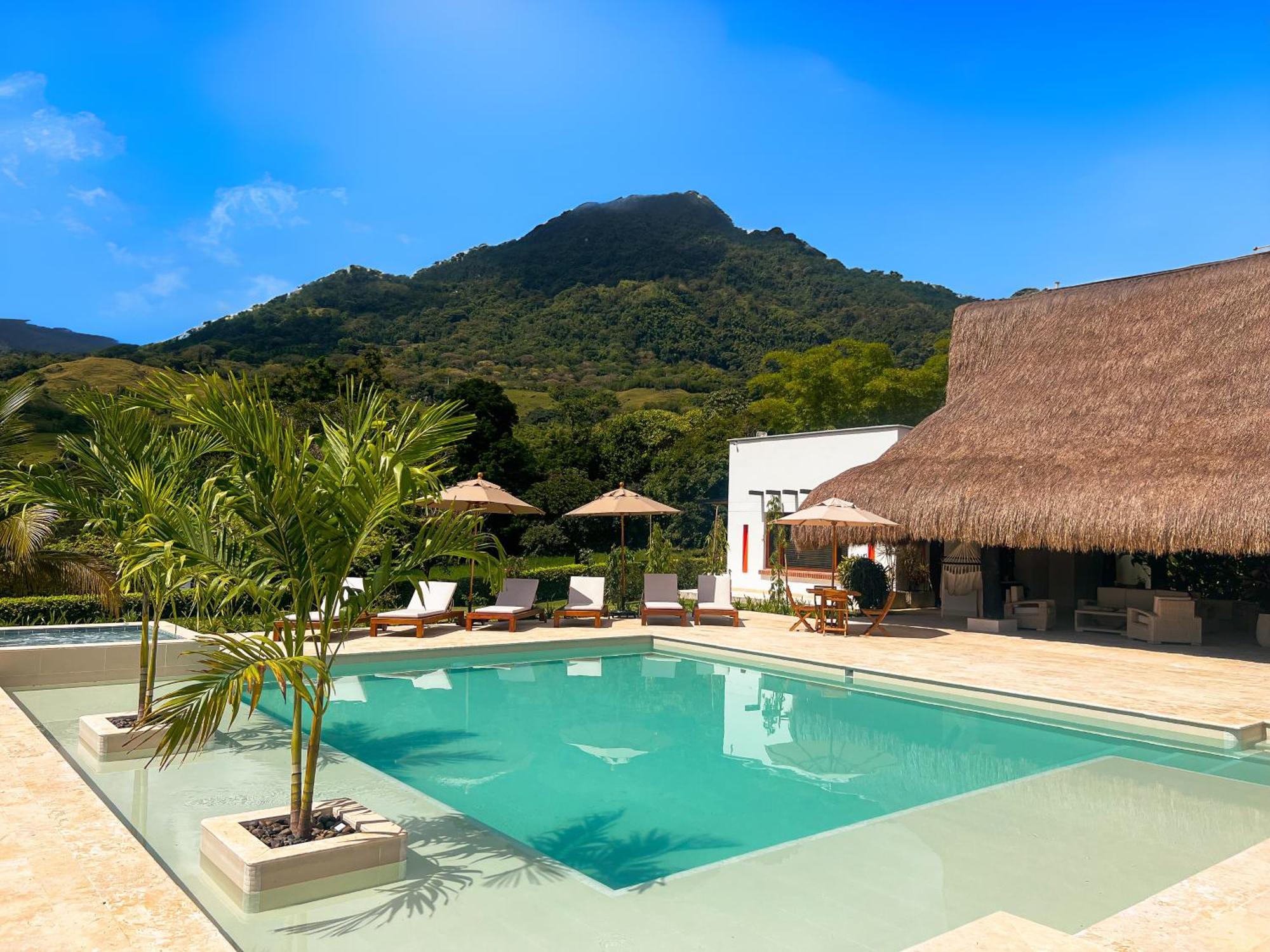 Fina Estampa Country Hotel - Mayores De 10 Anos - Támesis エクステリア 写真