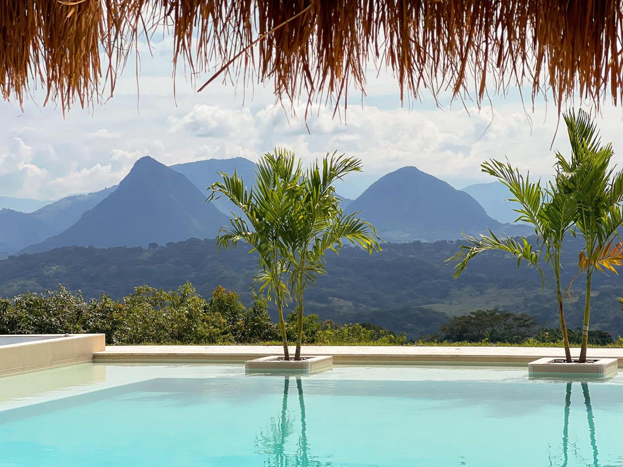 Fina Estampa Country Hotel - Mayores De 10 Anos - Támesis エクステリア 写真