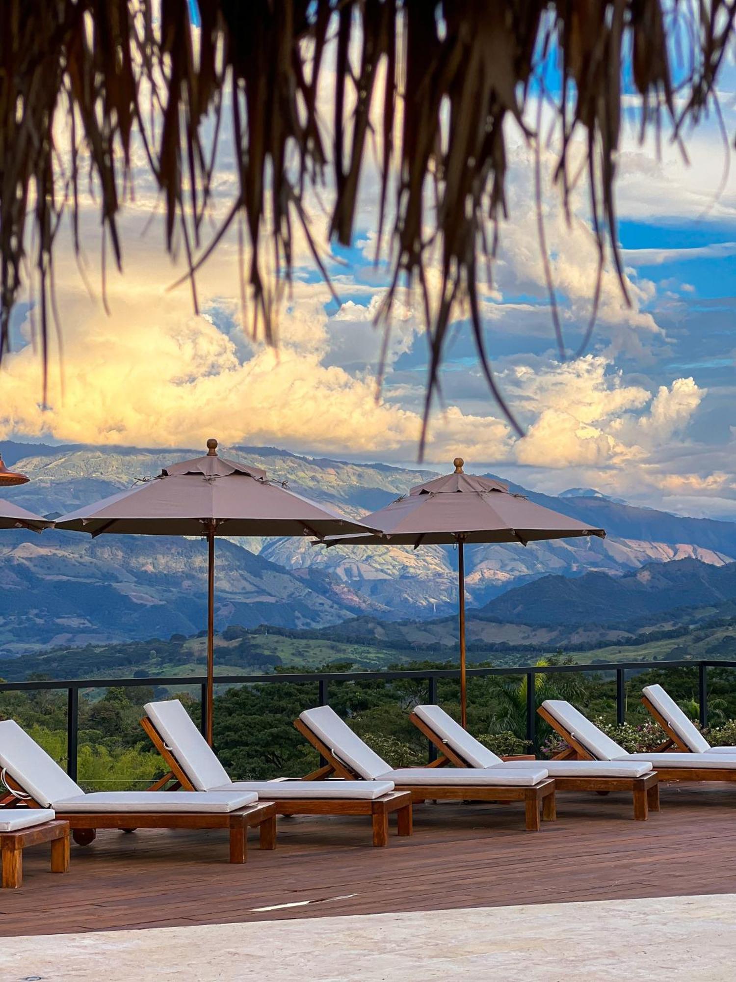 Fina Estampa Country Hotel - Mayores De 10 Anos - Támesis エクステリア 写真