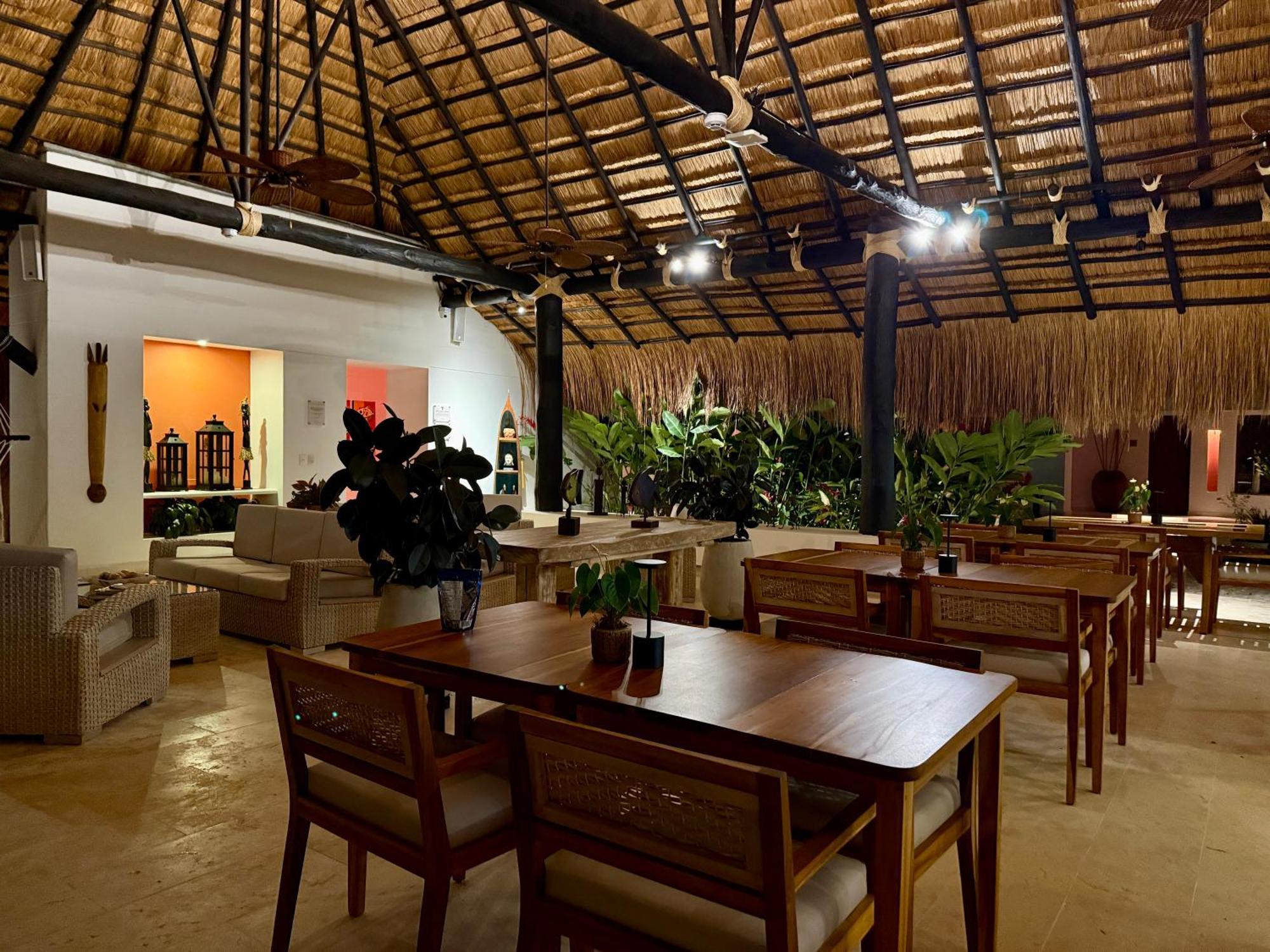 Fina Estampa Country Hotel - Mayores De 10 Anos - Támesis エクステリア 写真